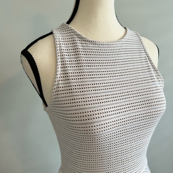 BCBGMAXARZIA Fit N Flare SIMPLE but ELEGANT White Midi Dress Size XS - Picture 7 of 7